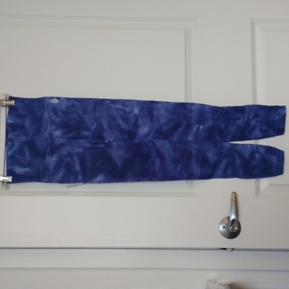 Free People Movement XS/S Rogue Blue Combo (tie dye) NWT leggings